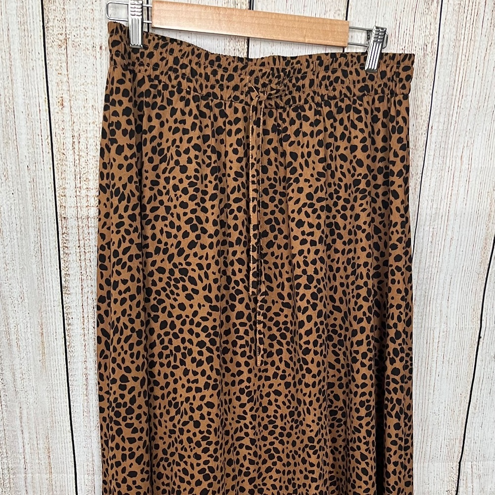 BlueTime Leopard Print Maxi Skirt – Flowy, Chic & Statement Style